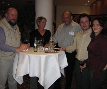 Josef Mrkvicka (Tschechien), Elisabeth Binder, Gerhard Binder (ICCF-ELO-Berechner), Martin Bennedik (ICCF-Server-Programmierer) und Ehefrau  v.l.n.r.